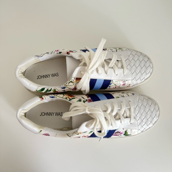 Johnny Was Downtown Fiska Floral Leather Sneakers White Blue Stripe Size 10 - Picture 7 of 8